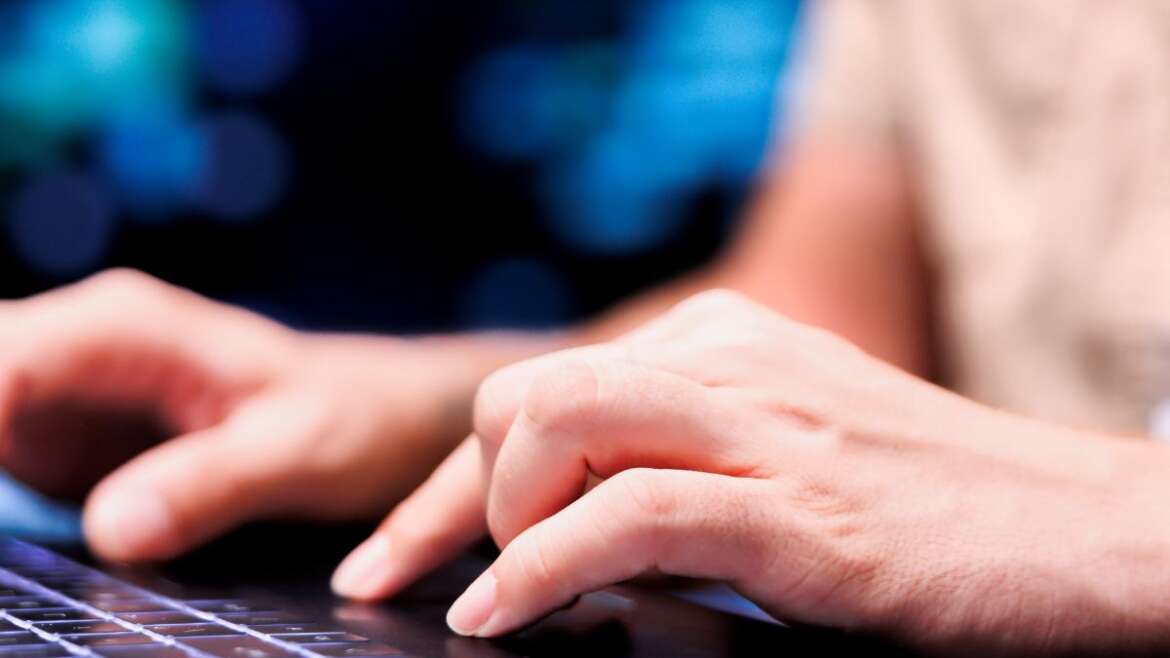 Medidas de seguridad inform&aacute;tica imprescindibles para proteger tu empresa