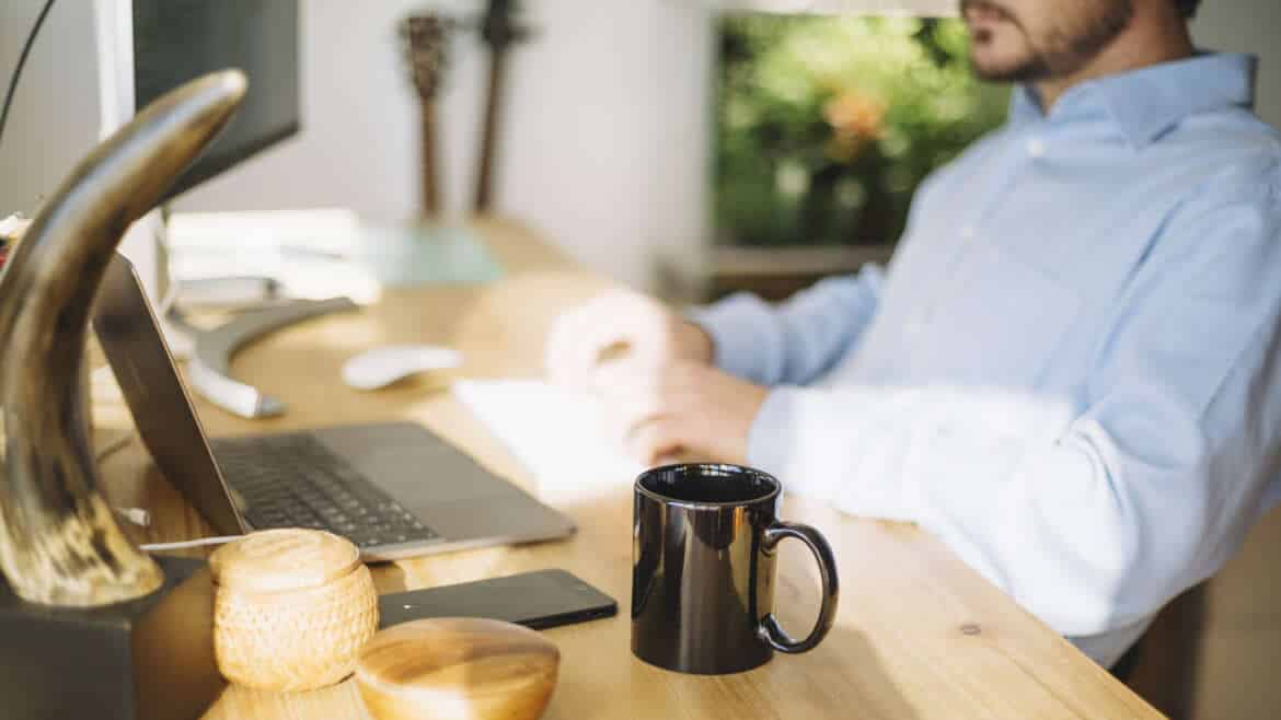 Teletrabajo seguro: Estrategias y herramientas para proteger tu empresa